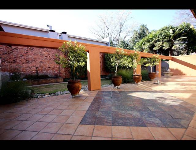 4 BEDROOM HOUSE FOR SALE IN THREE RIVERS PROPER